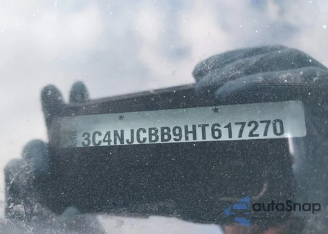 2017 Jeep New Compass Latitude Fwd z USA, uszkodzony, nr VIN 3C4NJCBB9HT617270